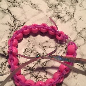 Pink bead purple band:)